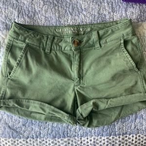 American Eagle women’s shorts, army green size 6